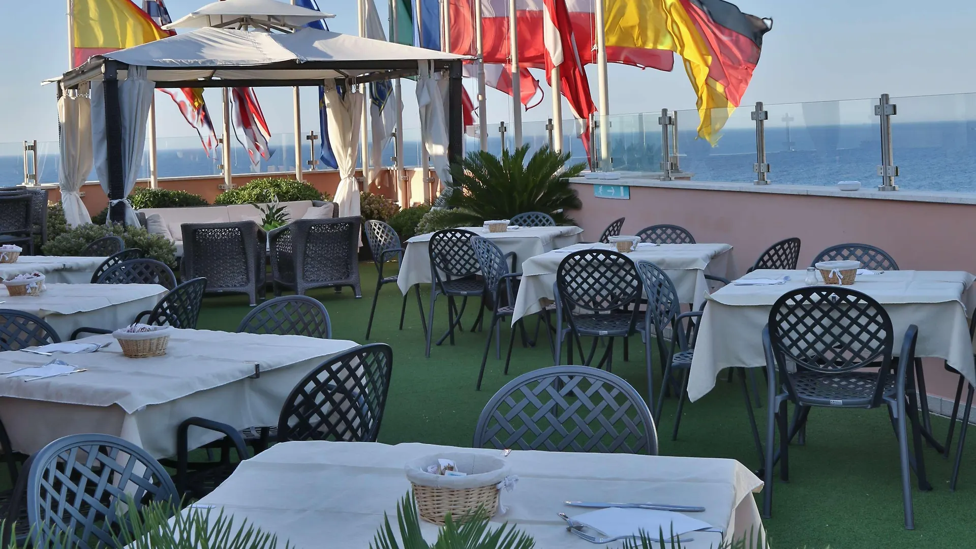 Best Western Hotel Nazionale San Remo 4*,  Włochy